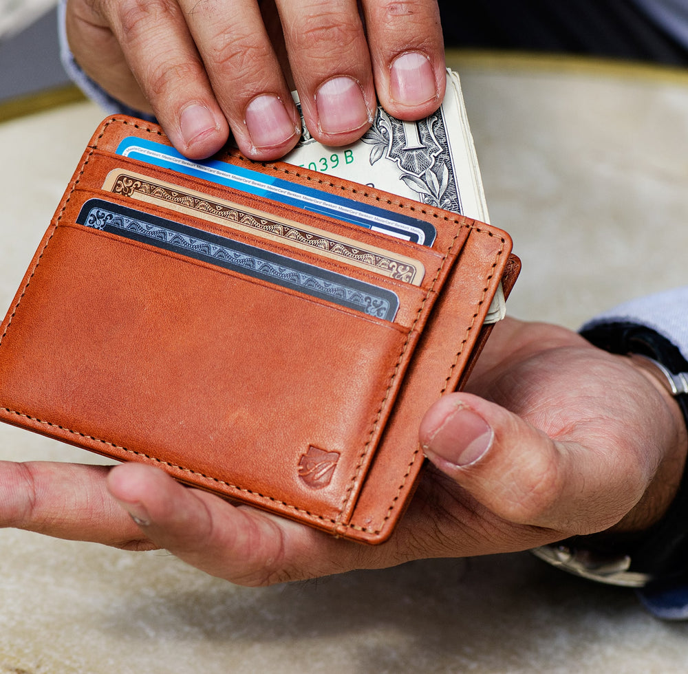 The 40 Best Minimalist Wallets For Men